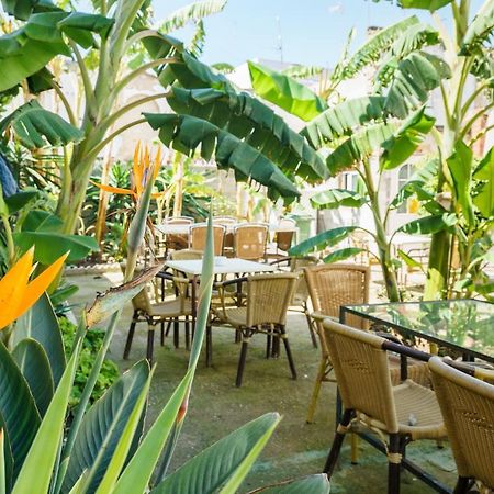 Hotel Carlos V Jerez By Vivere Stays Херес де ла Фронтера Екстериор снимка