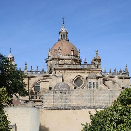 Hotel Carlos V Jerez By Vivere Stays Херес де ла Фронтера Екстериор снимка