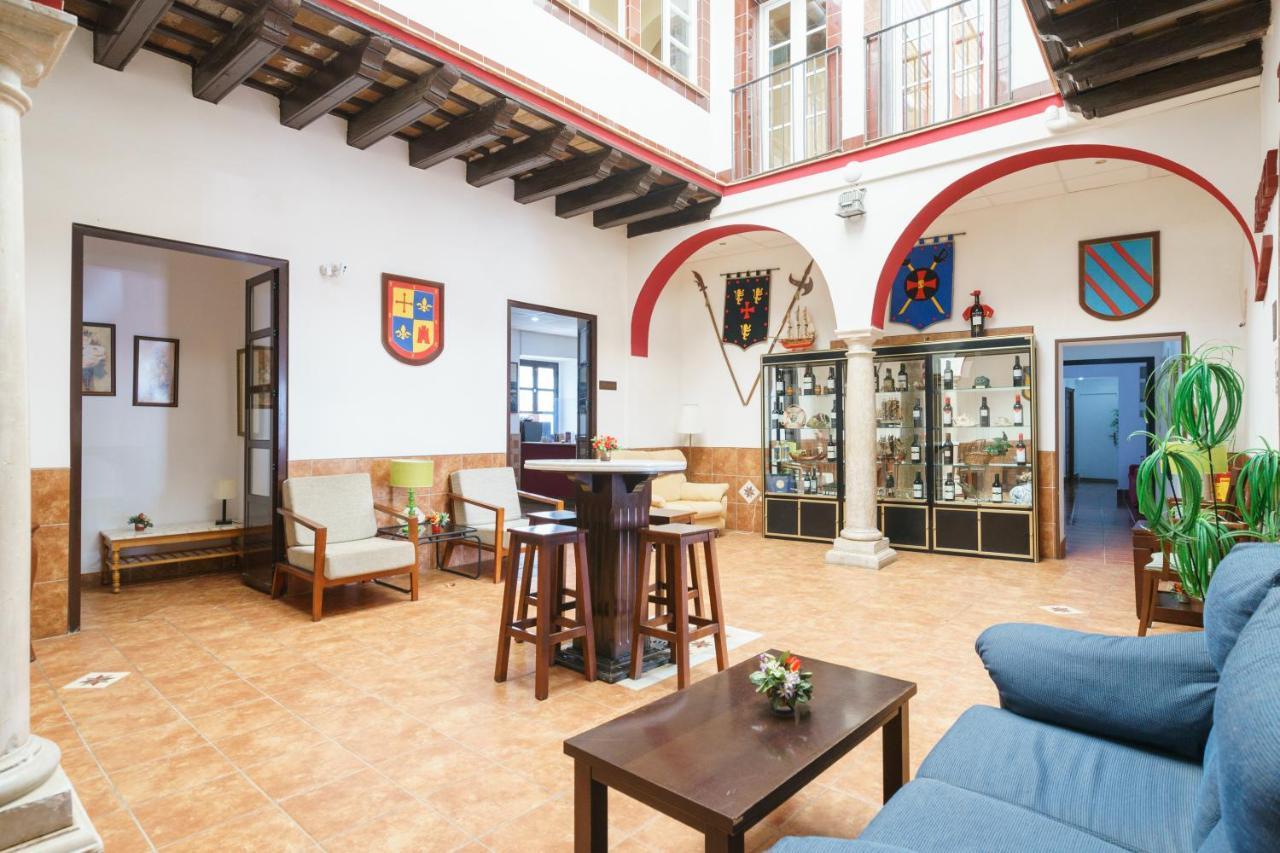 Hotel Carlos V Jerez By Vivere Stays Херес де ла Фронтера Екстериор снимка