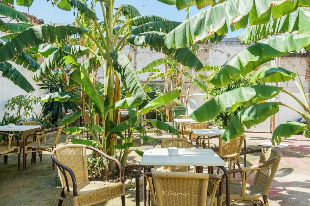 Hotel Carlos V Jerez By Vivere Stays Херес де ла Фронтера Екстериор снимка