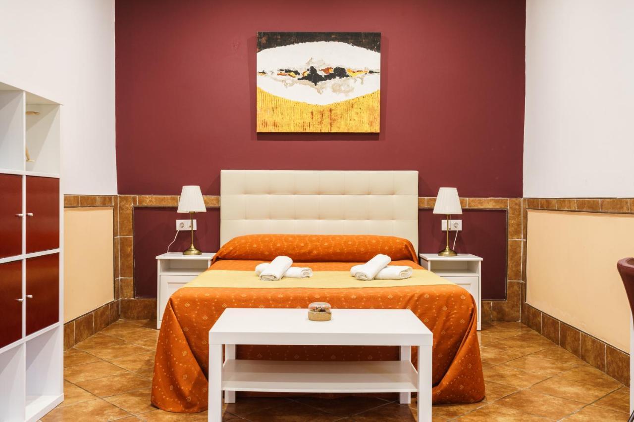 Hotel Carlos V Jerez By Vivere Stays Херес де ла Фронтера Екстериор снимка