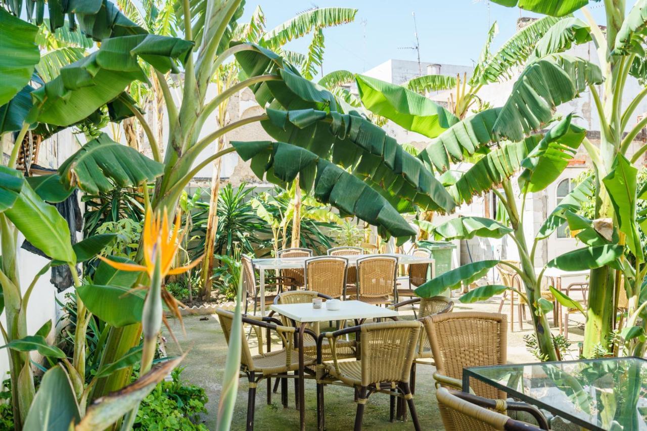 Hotel Carlos V Jerez By Vivere Stays Херес де ла Фронтера Екстериор снимка