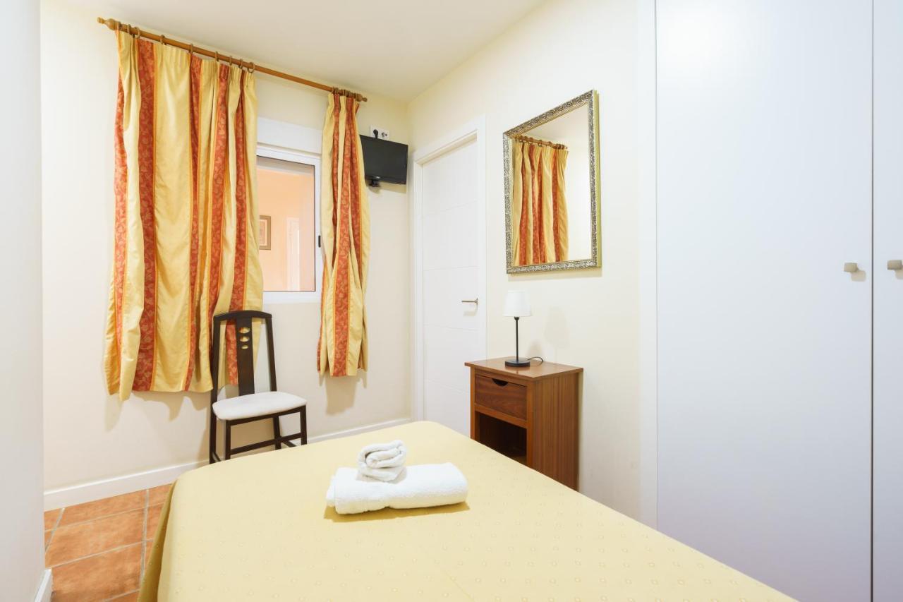 Hotel Carlos V Jerez By Vivere Stays Херес де ла Фронтера Екстериор снимка
