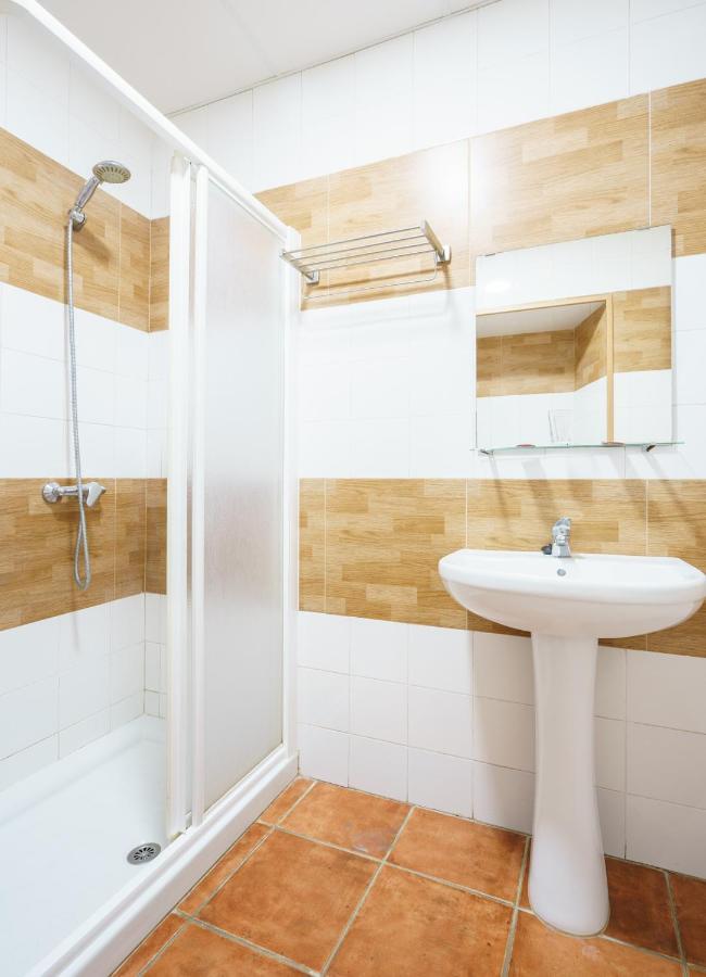 Hotel Carlos V Jerez By Vivere Stays Херес де ла Фронтера Екстериор снимка