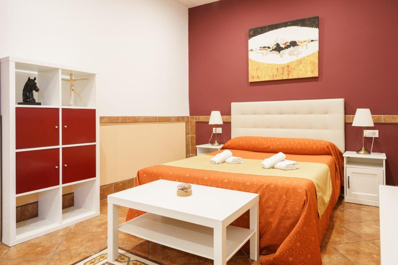 Hotel Carlos V Jerez By Vivere Stays Херес де ла Фронтера Екстериор снимка