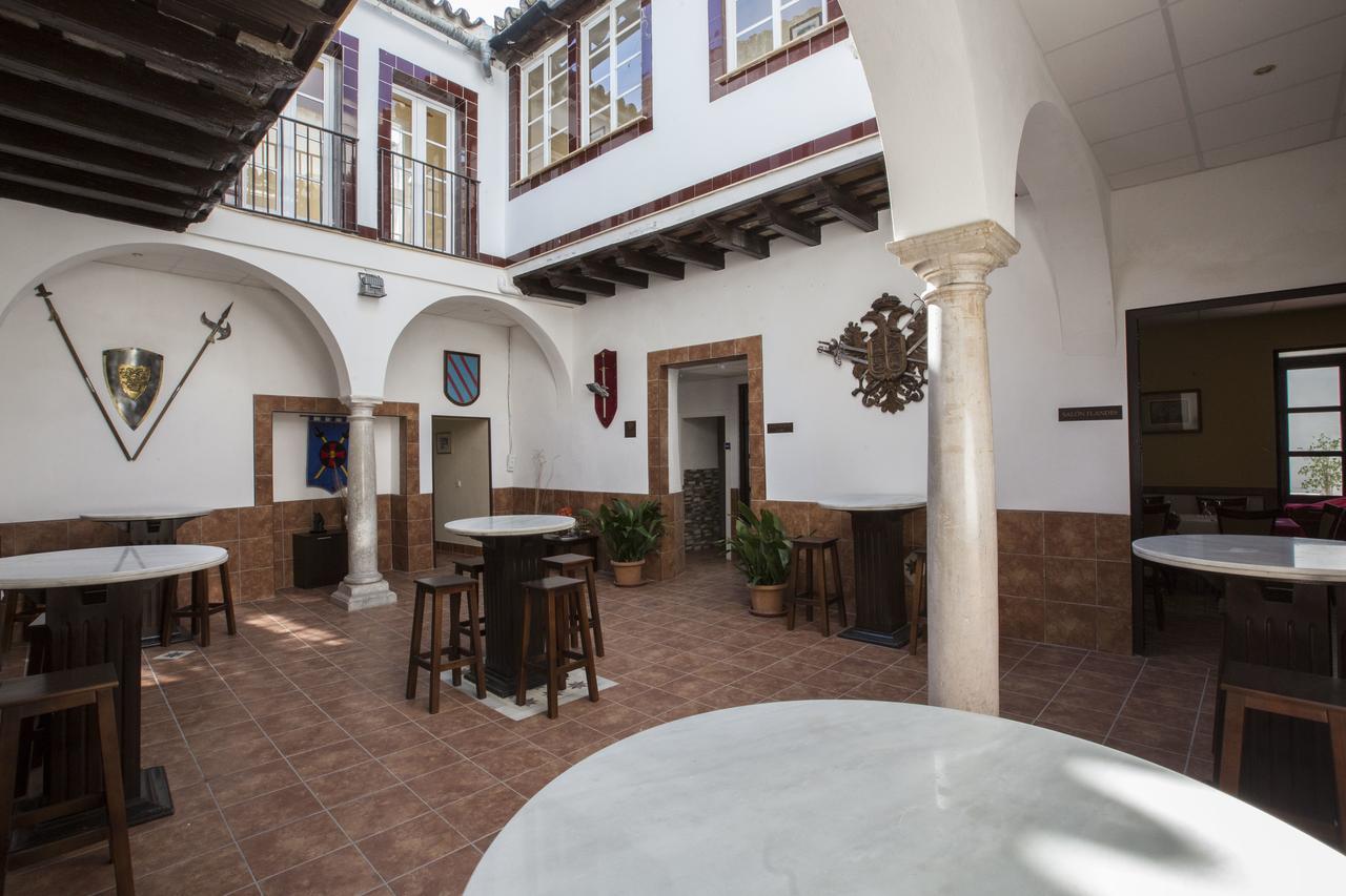 Hotel Carlos V Jerez By Vivere Stays Херес де ла Фронтера Екстериор снимка