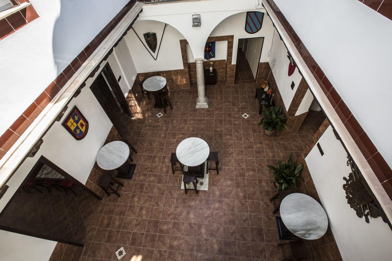 Hotel Carlos V Jerez By Vivere Stays Херес де ла Фронтера Екстериор снимка