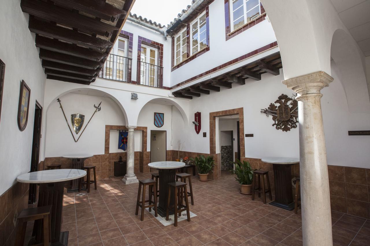 Hotel Carlos V Jerez By Vivere Stays Херес де ла Фронтера Екстериор снимка